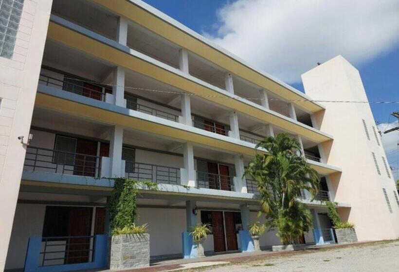 호텔 Ratchawong Place ราชวงศ์ เพลส   หลังพ่อขุน