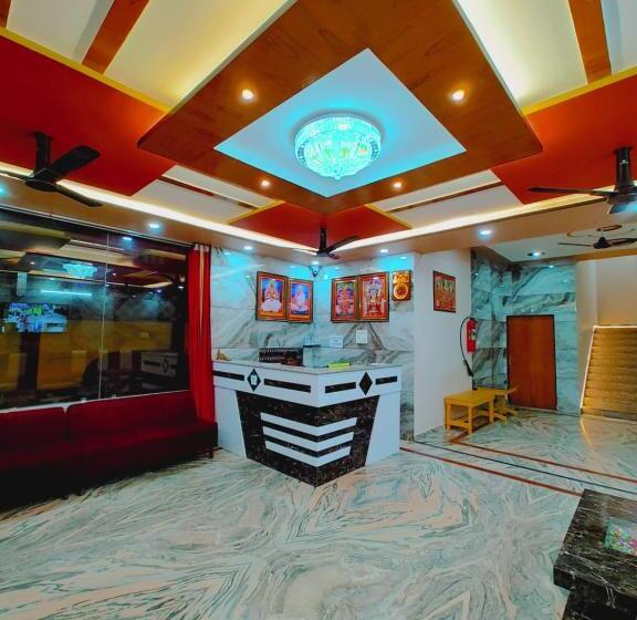 호텔 Shree Venktesh Nilayam 300 M From Ram Janam Bhumi