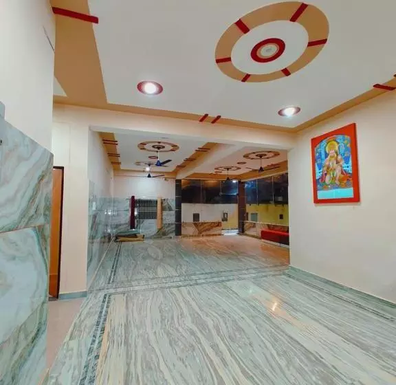 Hotelli Shree Venktesh Nilayam 300 M From Ram Janam Bhumi