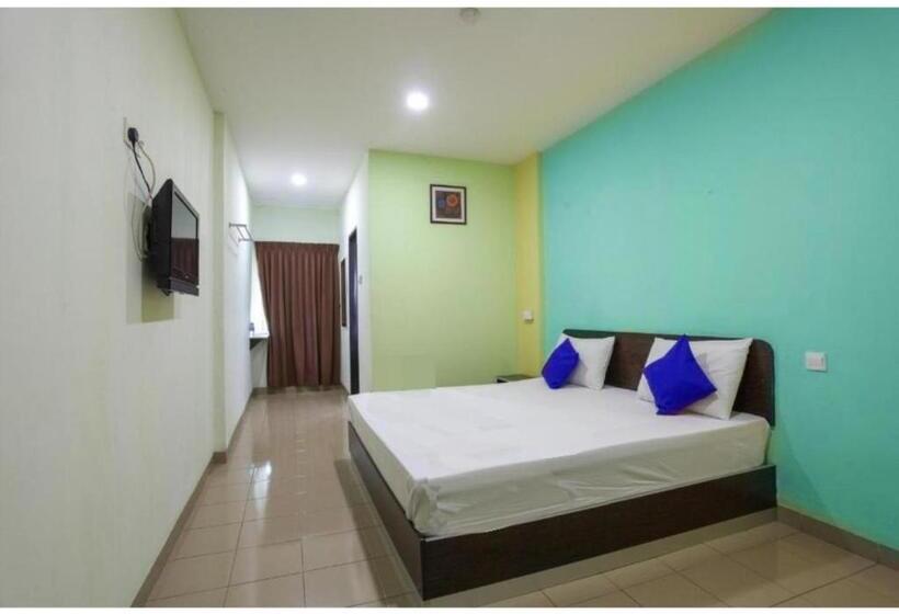 Hs Hotel Siswa Near Utar