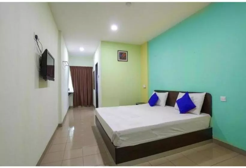 Hs Hotel Siswa Near Utar