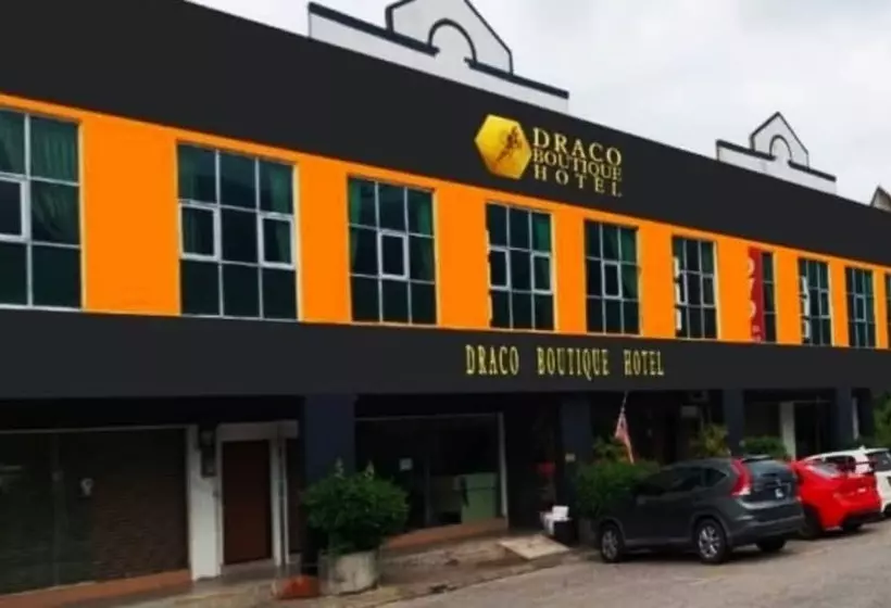 Hs Hotel Siswa Near Utar