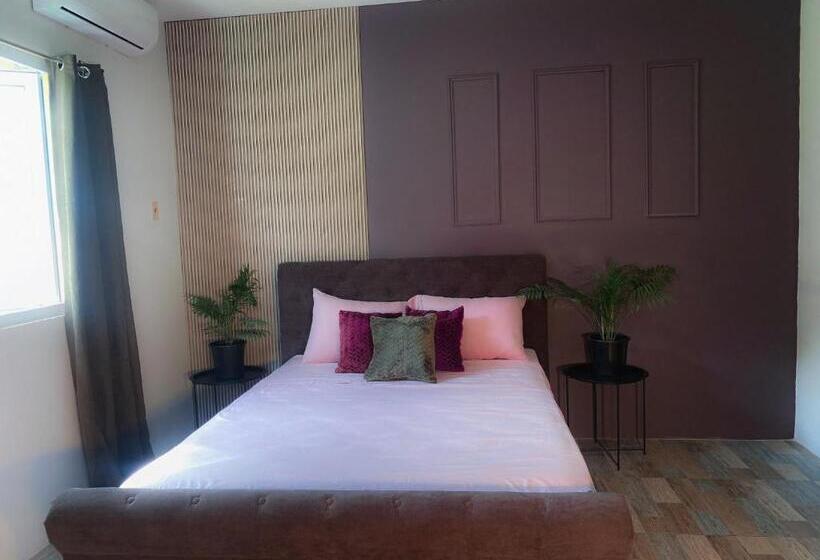 پانسیون House Of Zen