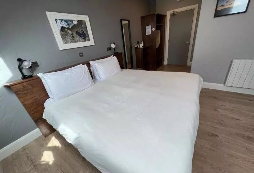 Aran Islands Hotel
