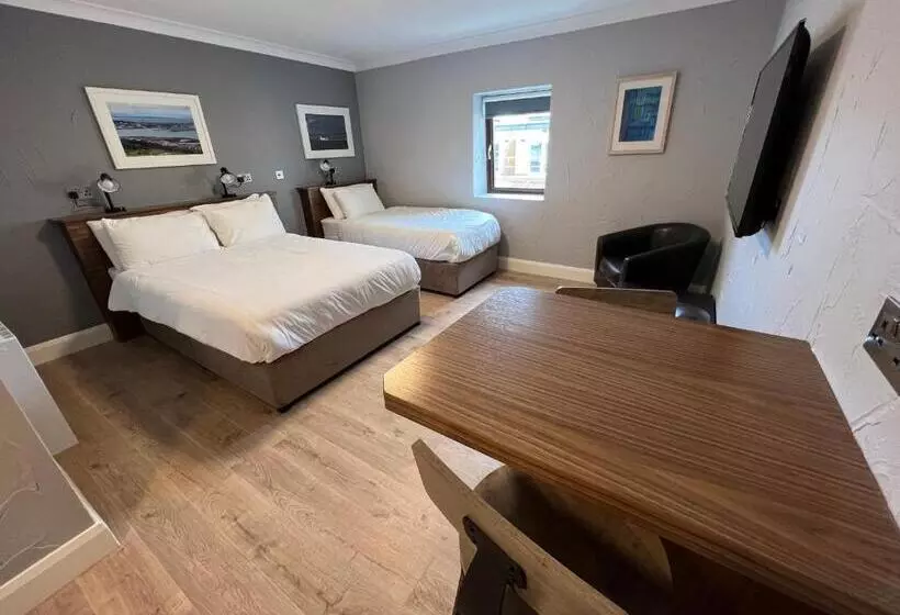 Aran Islands Hotel
