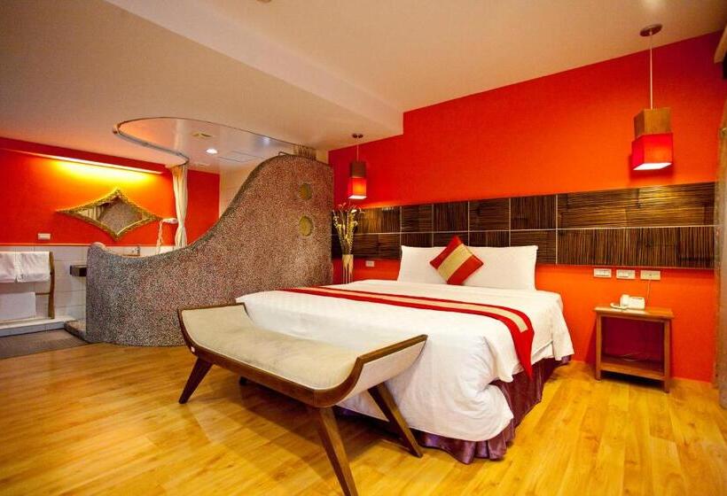 تختخواب و صبحانه Golden Sea Inn