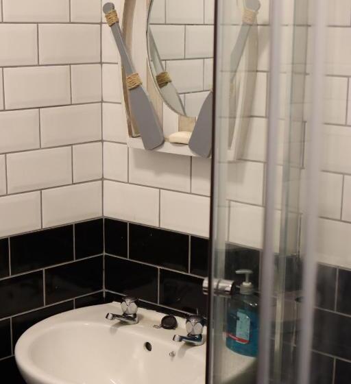 تختخواب و صبحانه Huntsman Tavern