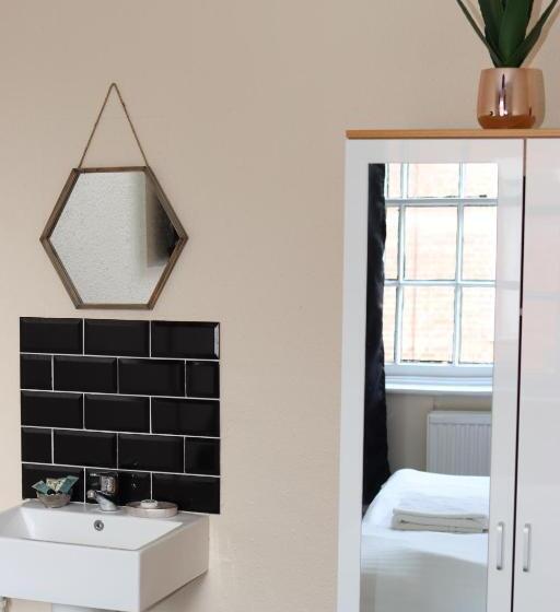 تختخواب و صبحانه Huntsman Tavern