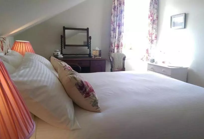 ベッドアンドブレックファースト Lochinver Guesthouse