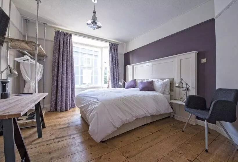 Aamiaismajoitus (B&B) White Horse