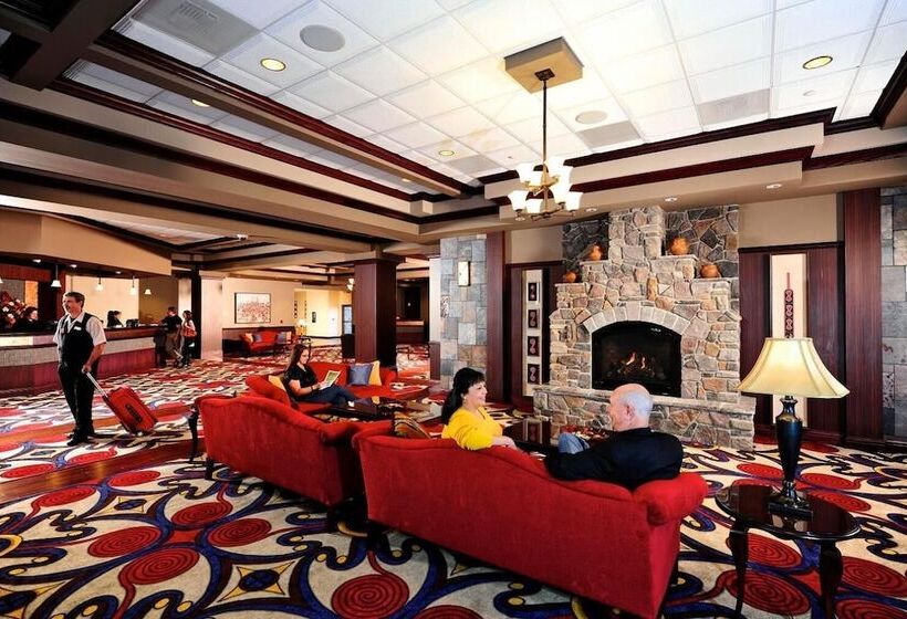 בית מלון כפרי Cherokee Casino West Siloam Springs Resort