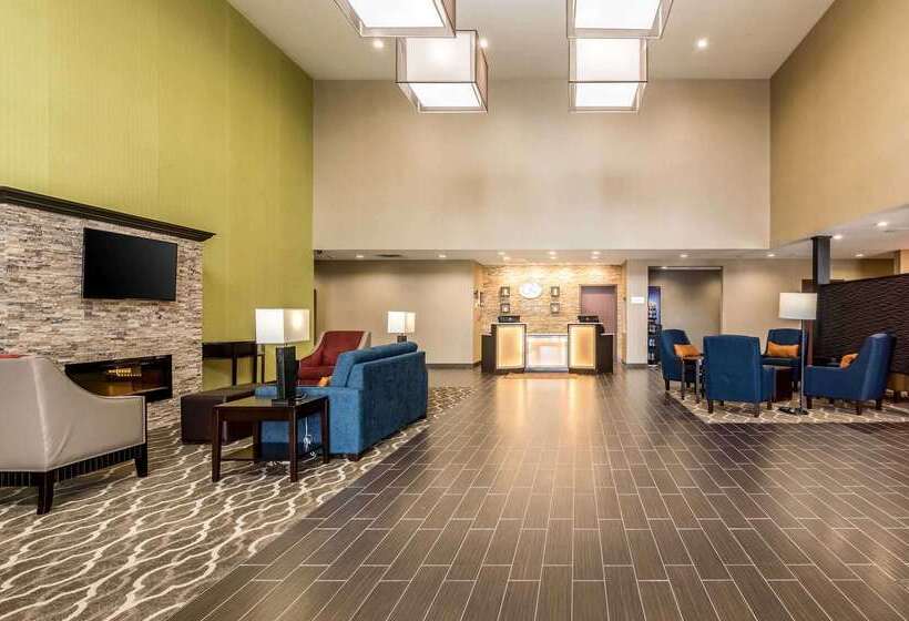 Hotel Comfort Suites Meridian And I40