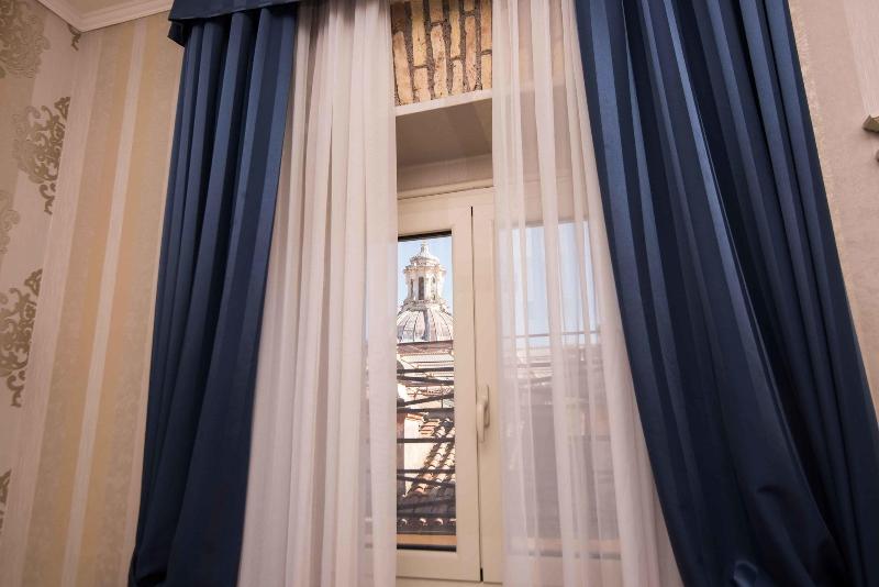 هتل Navona Queen Rooftop