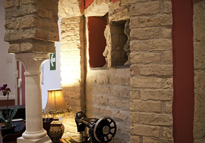 هتل Navona Queen Rooftop