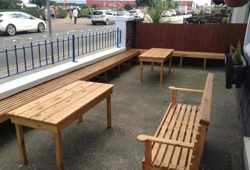 هتل North Parade Seafront Accommodation