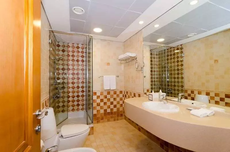 هتل Roda Beach Resort
