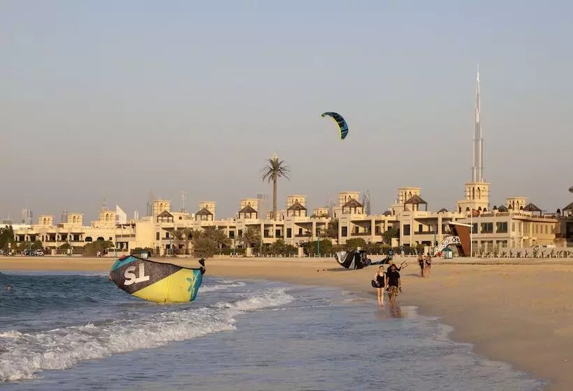 هتل Roda Beach Resort
