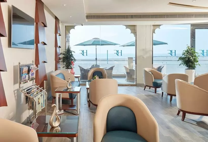 هتل Roda Beach Resort