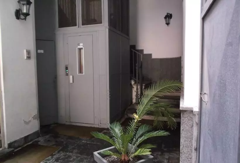 هتل Santa Lucia 50