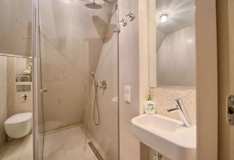 ホテル Visitzakopane Eco Apartments