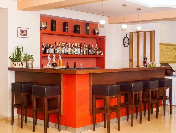 בית מלון כפרי Xenios Loutra Village Beach