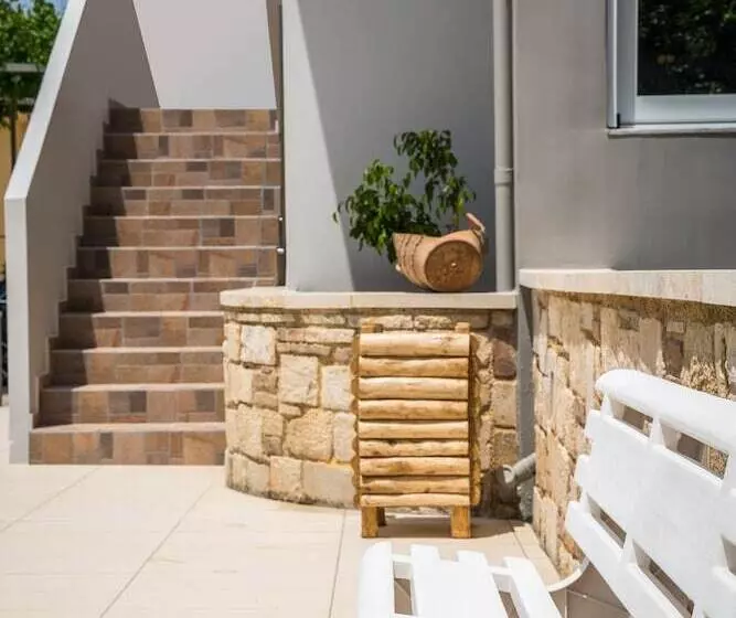 Irini Stalos Apartments