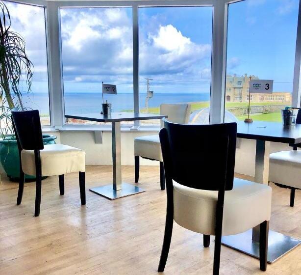 منتجع Cape Cornwall Club