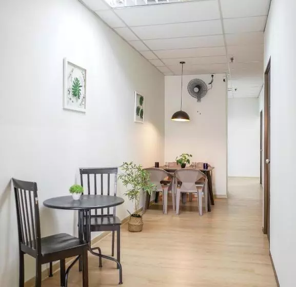 ユースホステル Cheerful Guesthouse #adventist#budgetstay