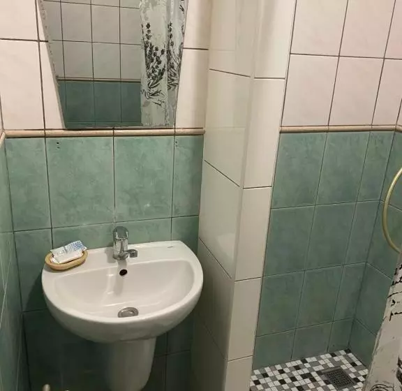 ホテル готель клен