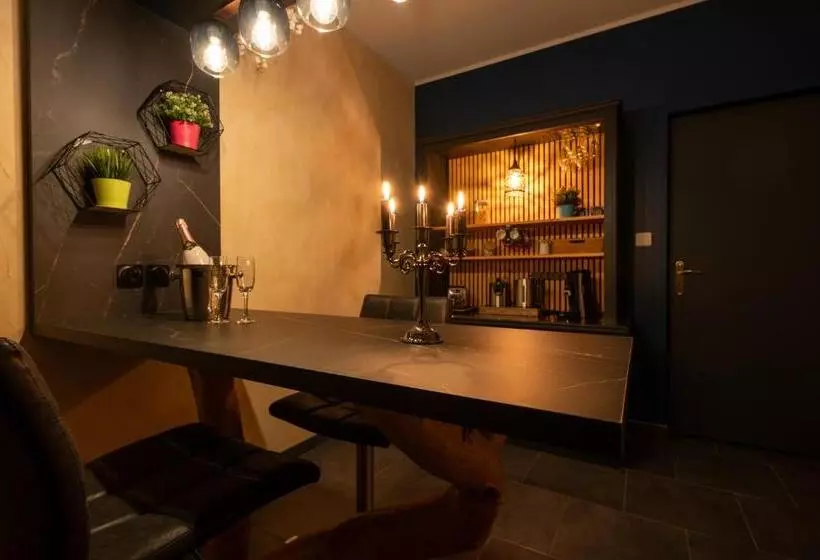 Hotelli Rien Que Nous