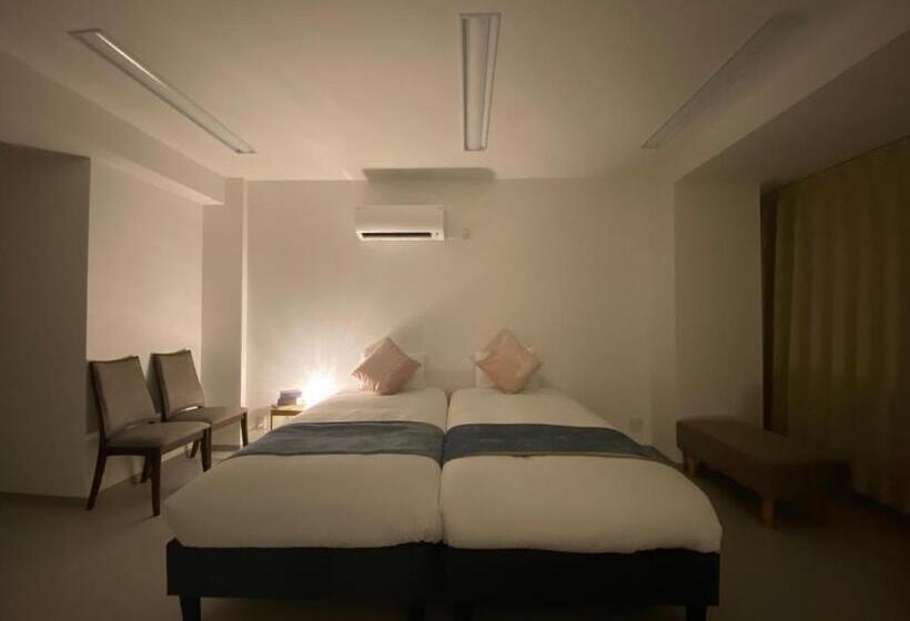 Hotel The Moon Atami