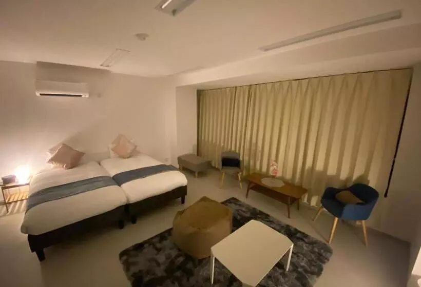 Hotelli The Moon Atami