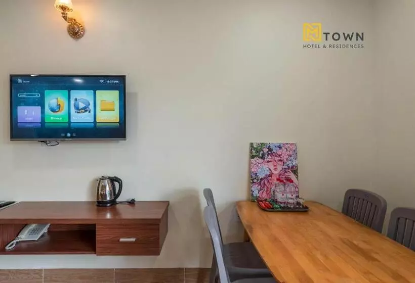 Luxy Park Hotel & Apartments   Mtown