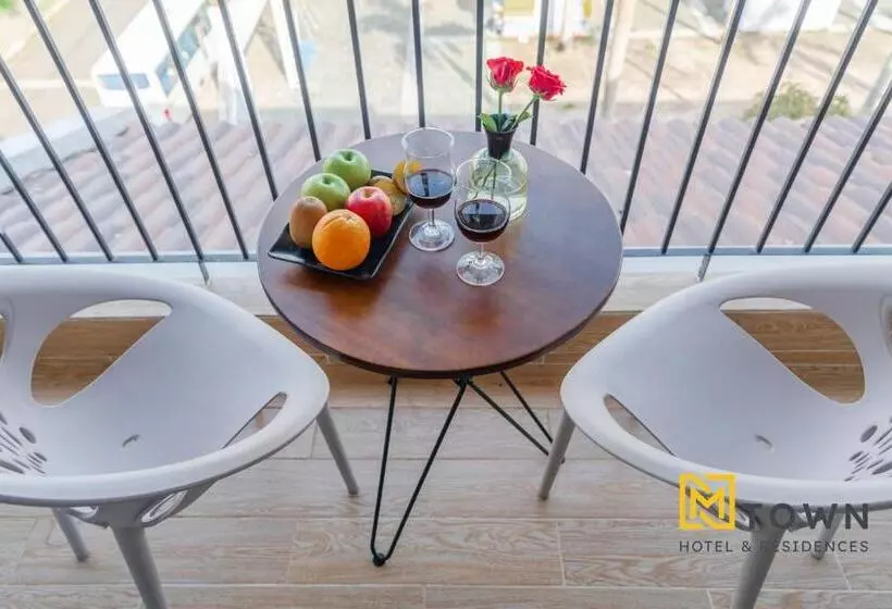 Luxy Park Hotel & Apartments   Mtown