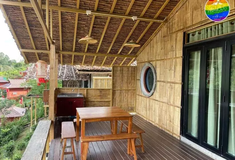 Majatalo Hedreung Banrakthai Homestay And Camping