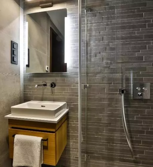 Sun Hill Luxury Suites