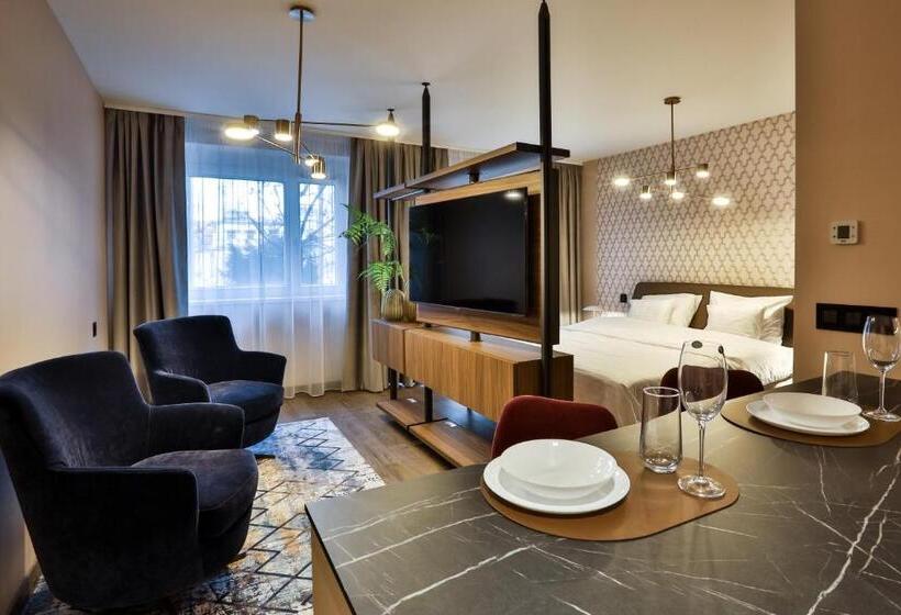 Sun Hill Luxury Suites