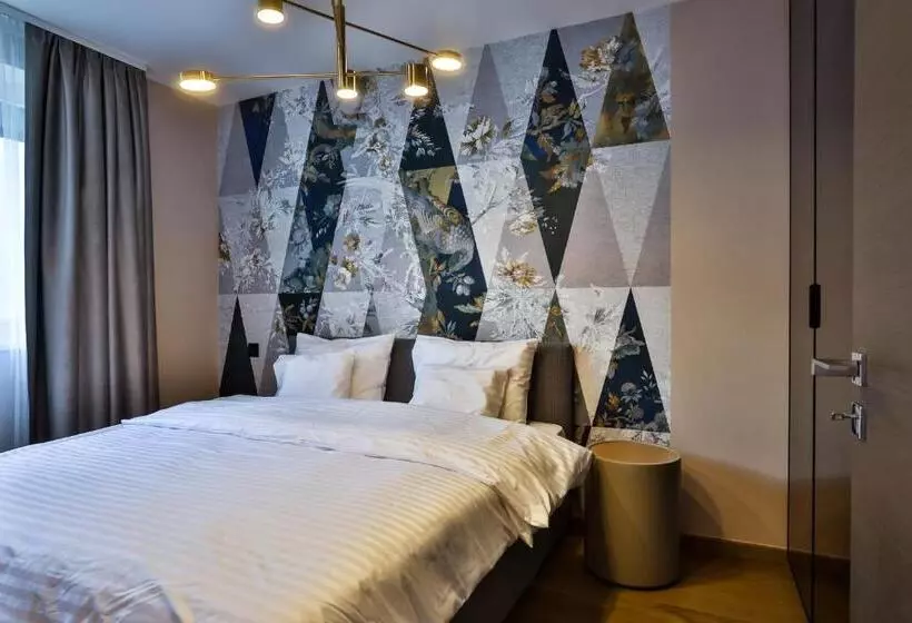 Sun Hill Luxury Suites
