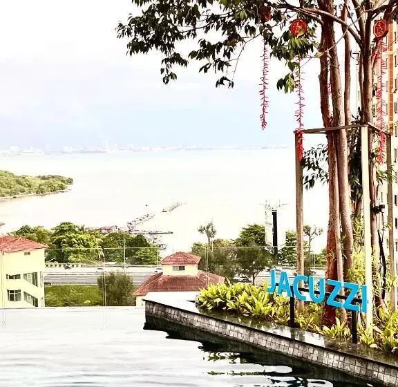 Urban Suites @jelutong Georgetown