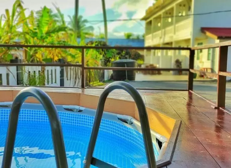 Retkeilymaja Aqil Beach Inn