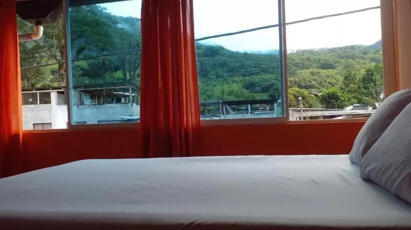 Aracari Inn Mindo