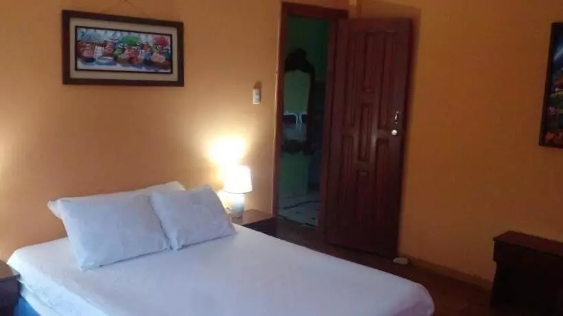 Aracari Inn Mindo