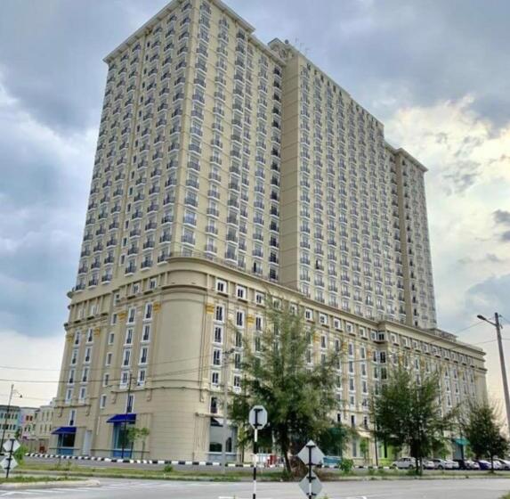 Bed and Breakfast Cozy Suite Near Utar Champs Elysees Kampar