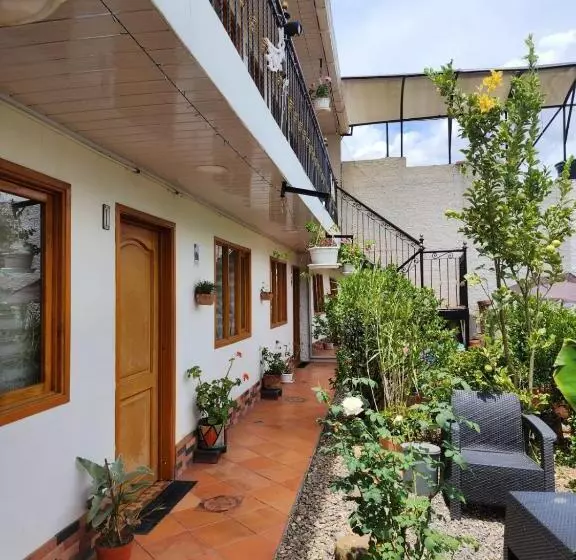 ベッドアンドブレックファースト Villa Carlinita