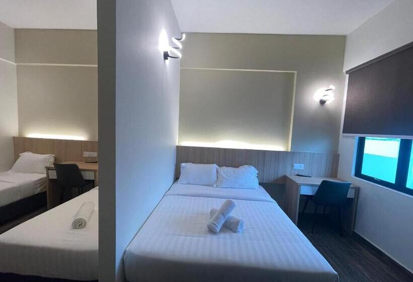 Dj Citi Plaza Hotel & Suites