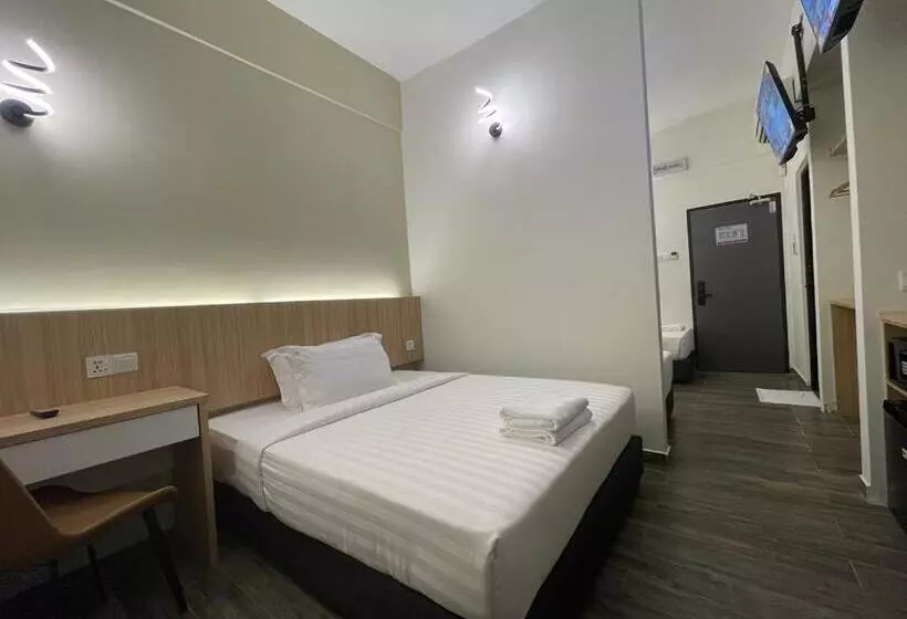 Dj Citi Plaza Hotel & Suites