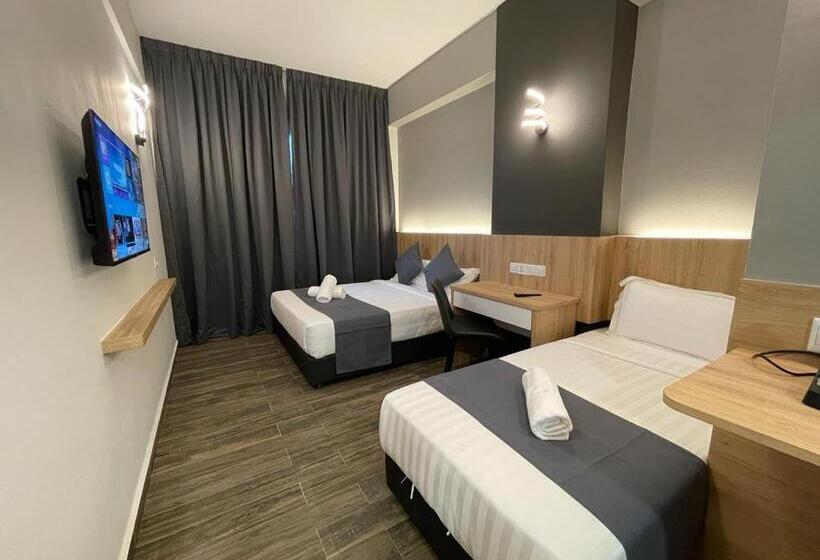 Dj Citi Plaza Hotel & Suites