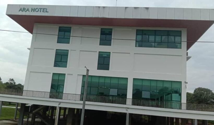 فندق Ara
