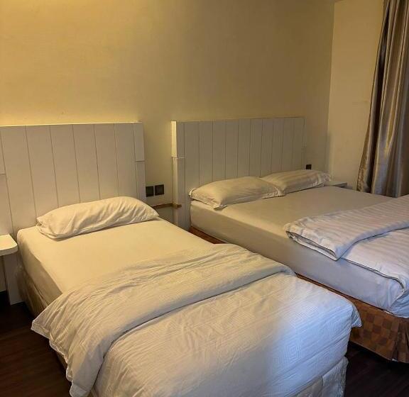 Hotelli Borneo Eco House Hashtag #12 Kota Kinabalu