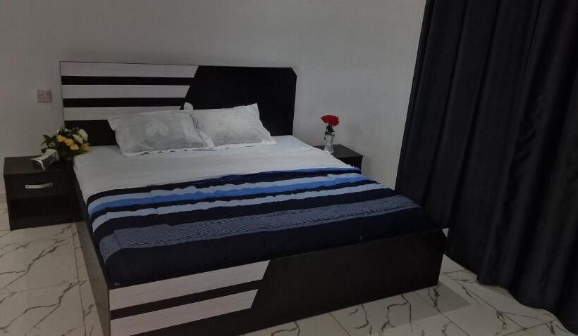 هتل Femlister Lodge